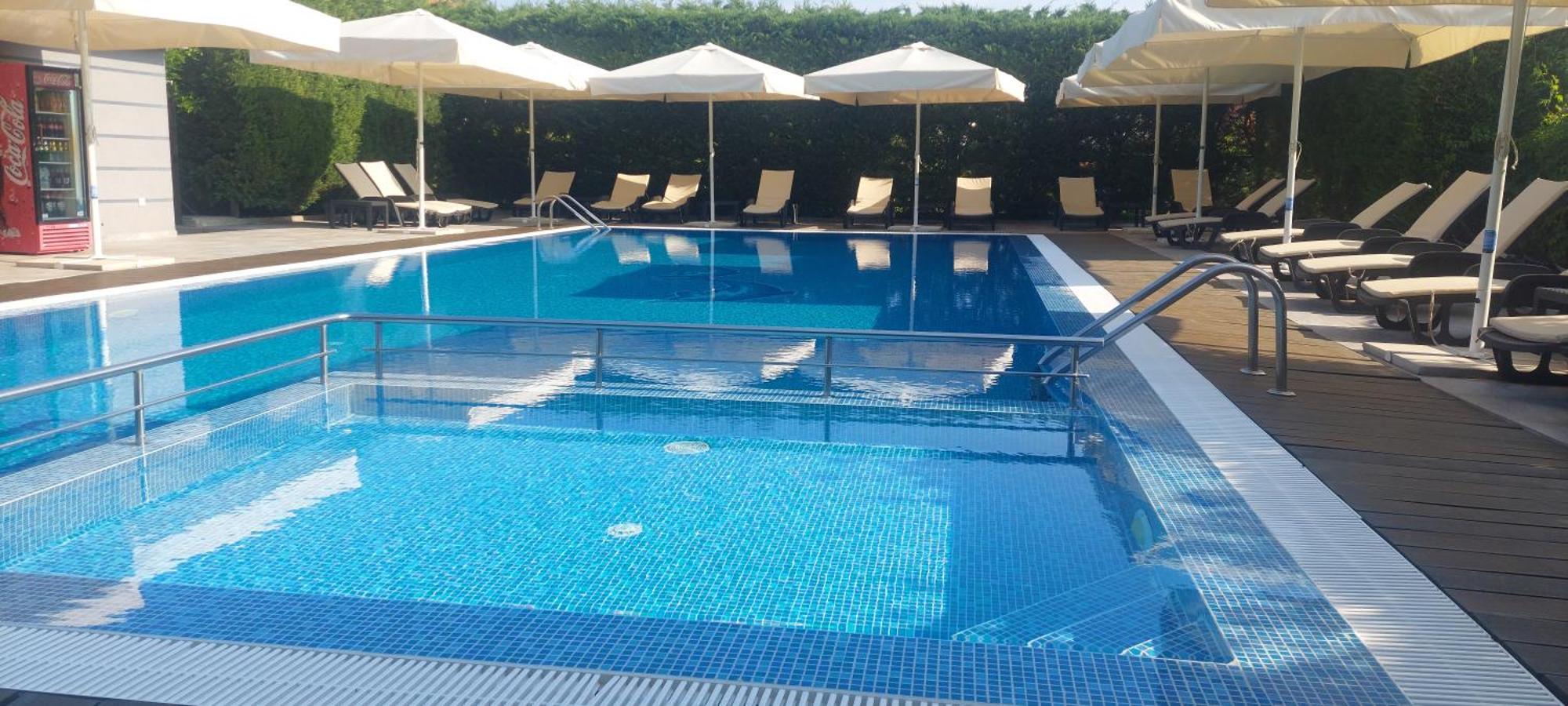 Iva Resort 比亚拉 外观 照片